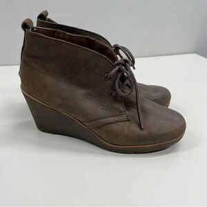 Sperry Top-Sider Harlow Burnished Leather Wedge Bootie in Brown Women's Size 9